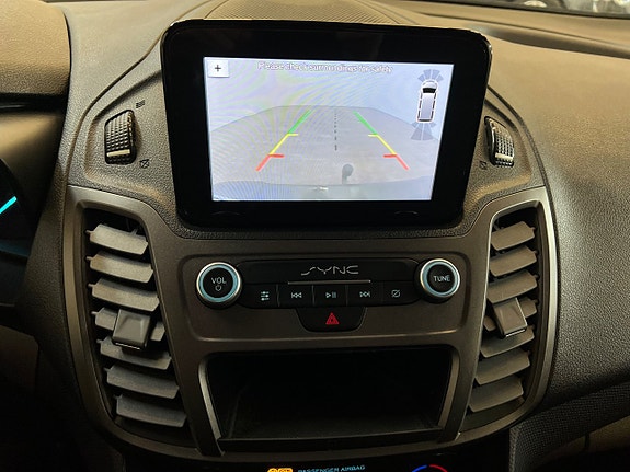 Ford Transit Connect 10 of 12