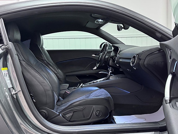 Audi TT 13 of 26