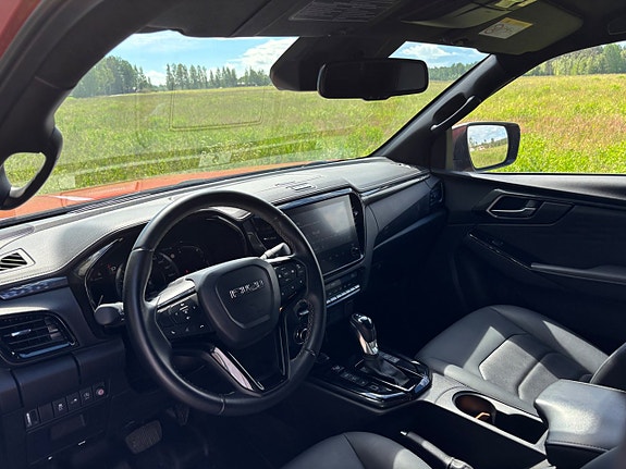 Isuzu D-max 10 of 21