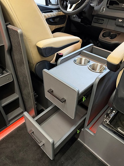 Mercedes-Benz Sprinter 317 29 of 30