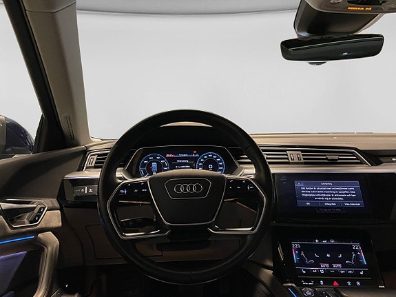 Audi e-tron 6 of 16