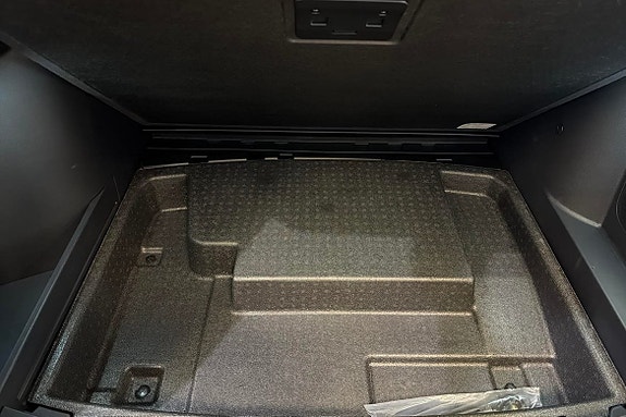 BYD Seal U 7 of 23