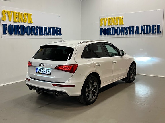 Audi Q5 6 of 26