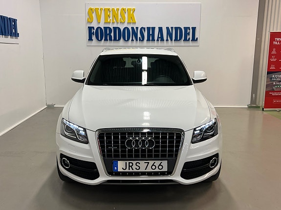 Audi Q5 2 of 5