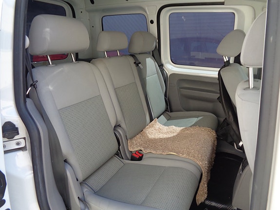 Volkswagen Caddy 8 of 10
