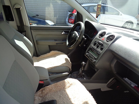 Volkswagen Caddy 7 of 10