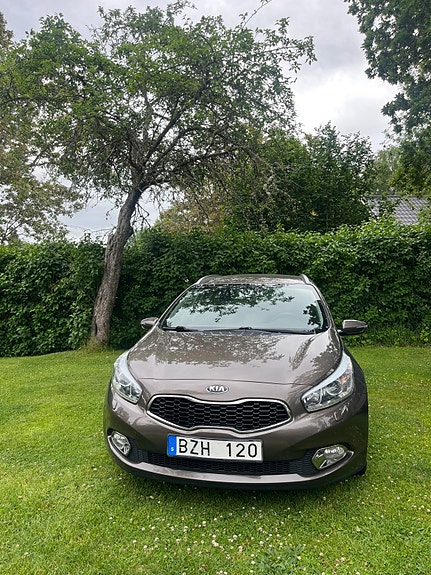 Kia Ceed 3 of 13