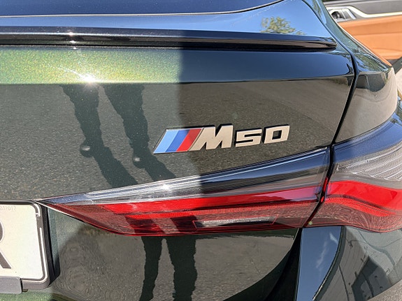 BMW i4 14 of 18