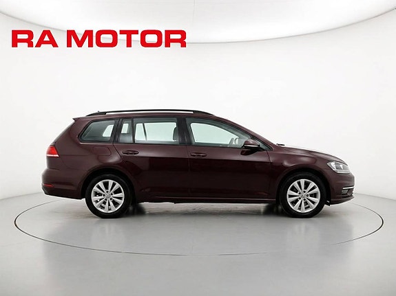 Volkswagen Golf VII 6 of 26