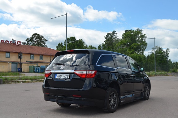 Honda Odyssey 7 of 25