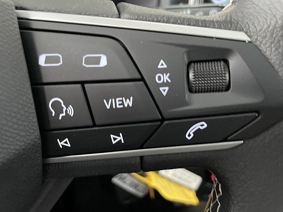 Seat Arona 14 of 19