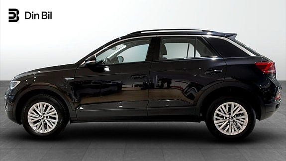 Volkswagen T-Roc 2 of 5
