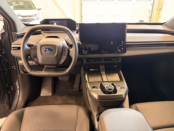 Subaru E-Outback 10 of 23