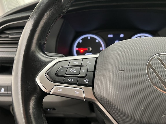 Volkswagen Transporter 18 of 29
