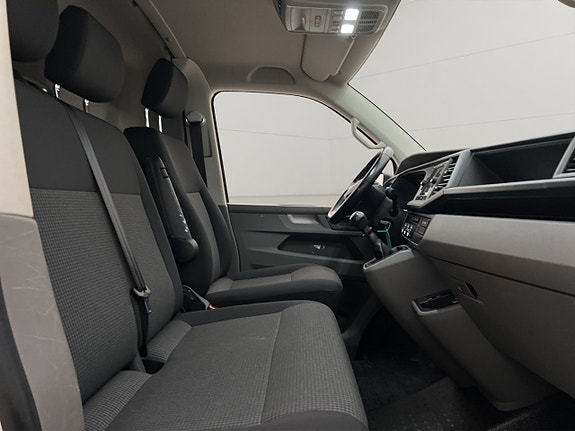 Volkswagen Transporter 24 of 29