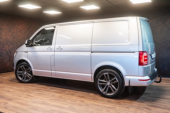 Volkswagen Transporter 7 of 24