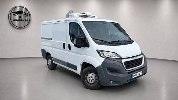 Peugeot Boxer 2 of 5