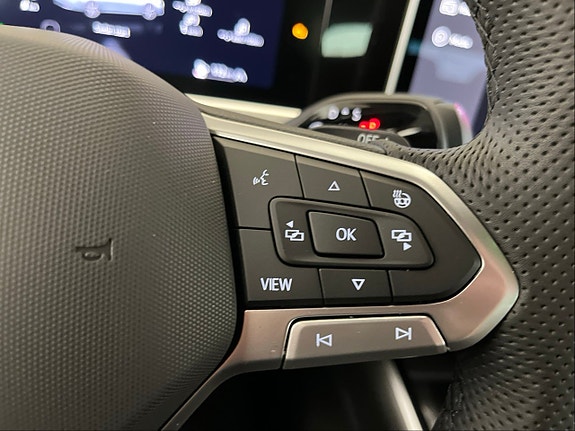 Volkswagen Passat 16 of 20