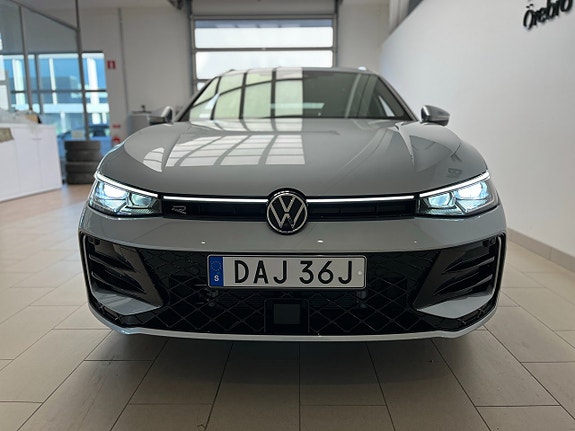 Volkswagen Passat 7 of 20