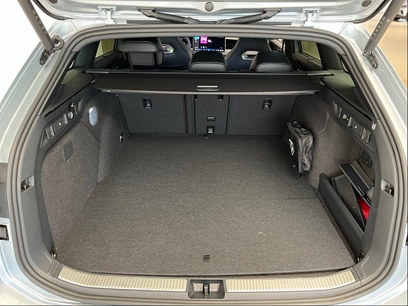 Volkswagen Passat 9 of 20