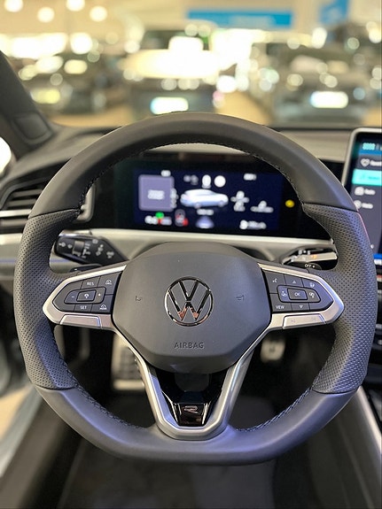Volkswagen Passat 14 of 20