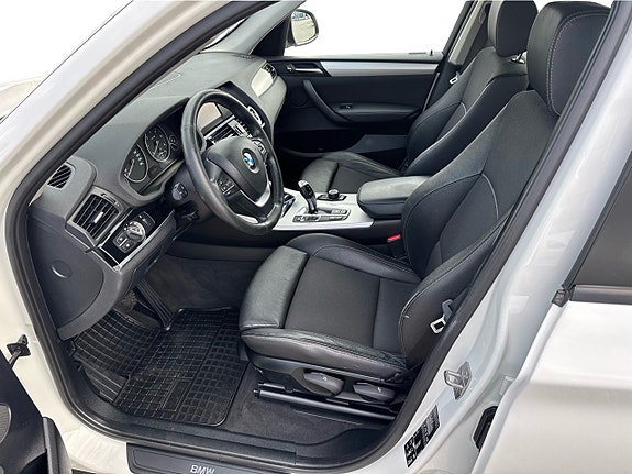 BMW X3 11 of 16
