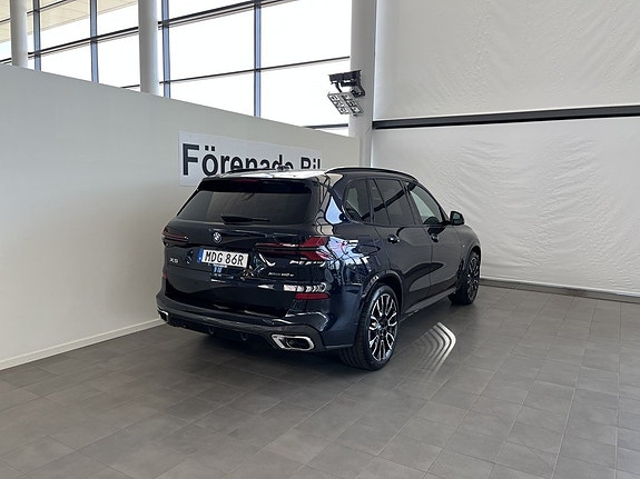 BMW X5 15 of 16