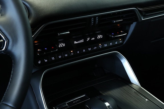 Mazda CX-80 17 of 23