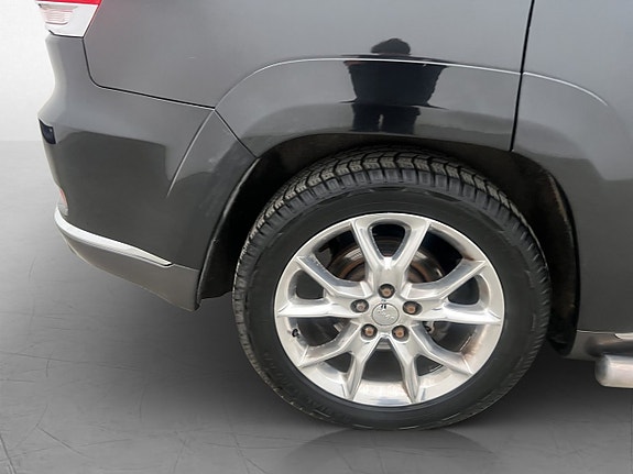 Jeep Grand Cherokee 21 of 22