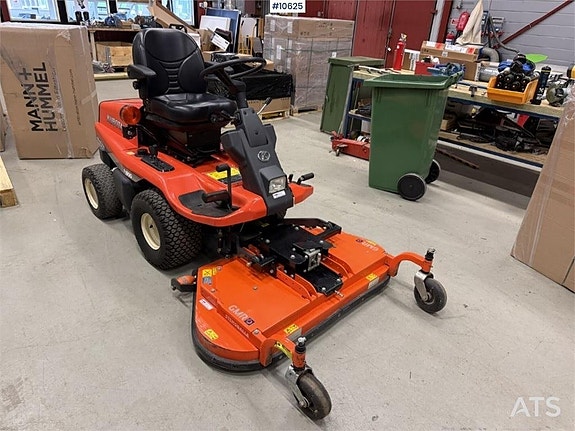 Åkgräsklippare Kubota F1900 Diesel 4WD (95,000:- ex moms) 6 of 23