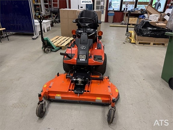 Åkgräsklippare Kubota F1900 Diesel 4WD (95,000:- ex moms) 2 of 23