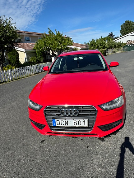 Audi A4 2 of 19