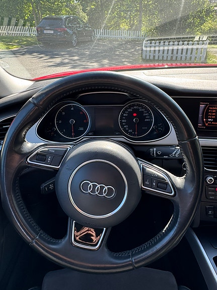 Audi A4 16 of 19