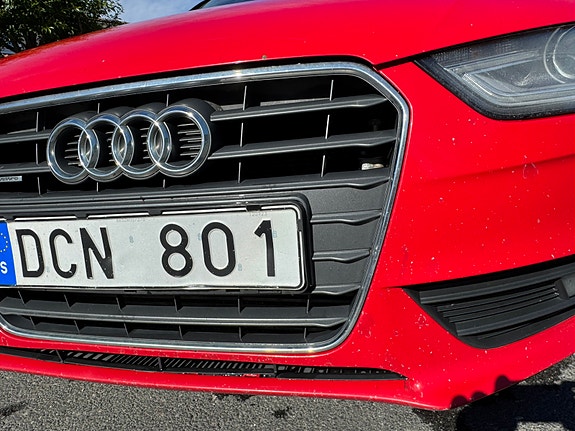 Audi A4 4 of 19