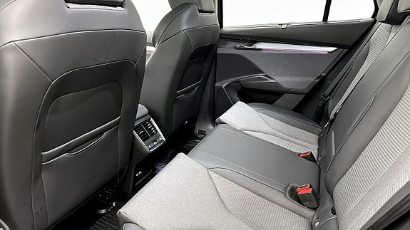 Skoda Enyaq 11 of 21