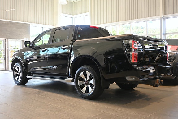 Isuzu D-max 3 of 5