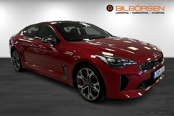Kia Stinger 3 of 5
