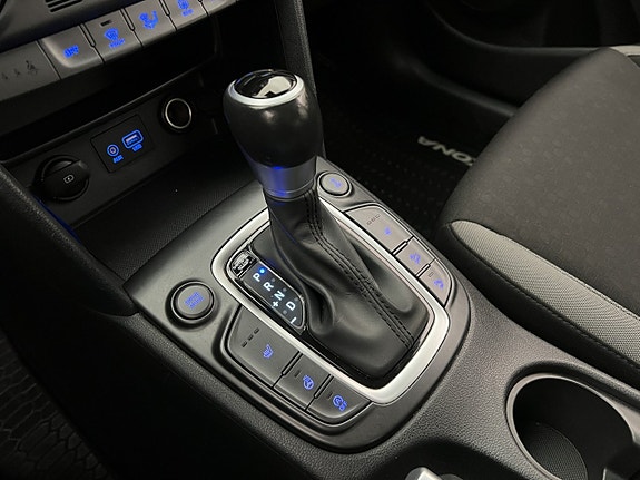 Hyundai Kona 22 of 30