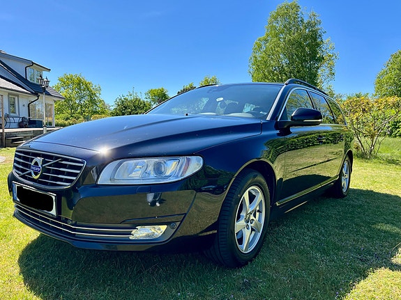 Volvo V70 13 of 15