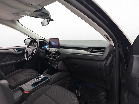 Ford Kuga 27 of 30