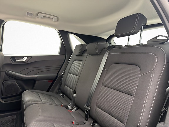 Ford Kuga 28 of 30
