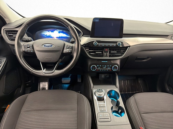 Ford Kuga 13 of 30