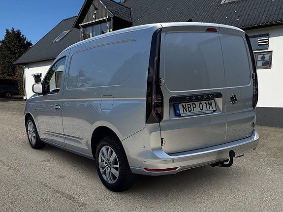 Volkswagen Caddy 2 of 5