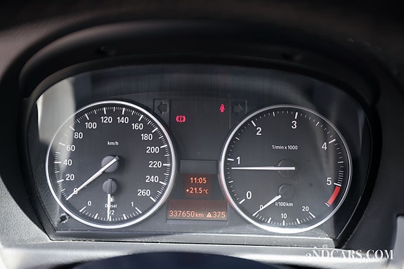 BMW 320d 11 of 19