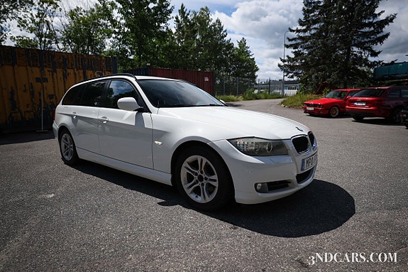 BMW 320d 19 of 19