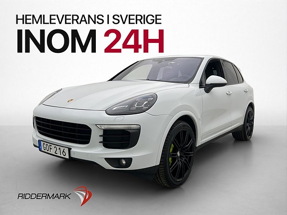 Porsche Cayenne S 3 of 5