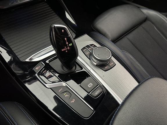 BMW X3 28 of 30