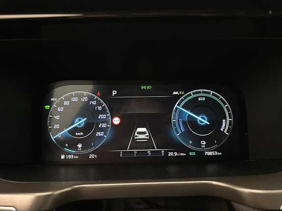 Kia Sorento 21 of 30