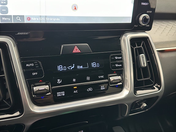 Kia Sorento 28 of 30