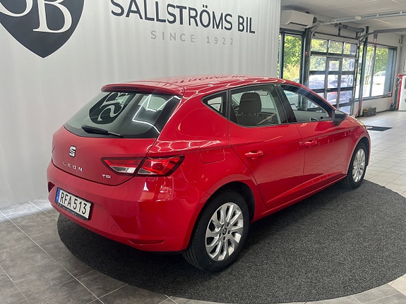 Seat Leon 3 of 5